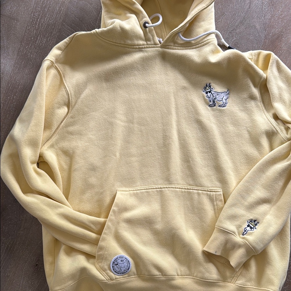 GOAT USA Yellow Sweatshirt with Decorative Patches